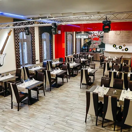 Tinodi Fogado Bed & Breakfast Sárvár