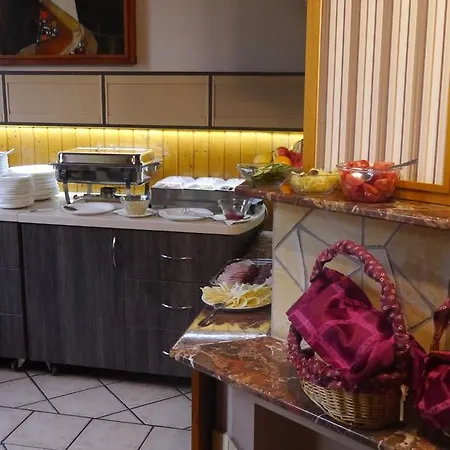 Tinodi Fogado Bed and Breakfast Sárvár