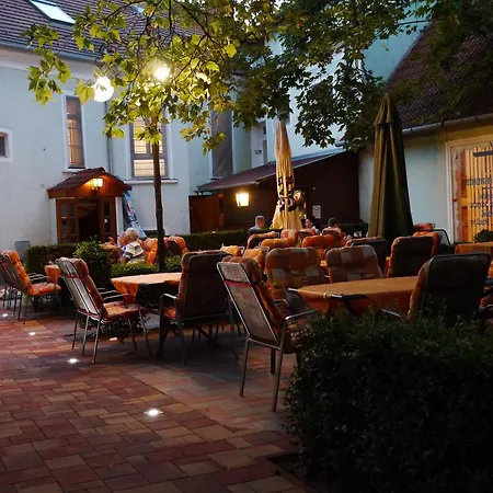 Tinodi Fogado Bed & Breakfast